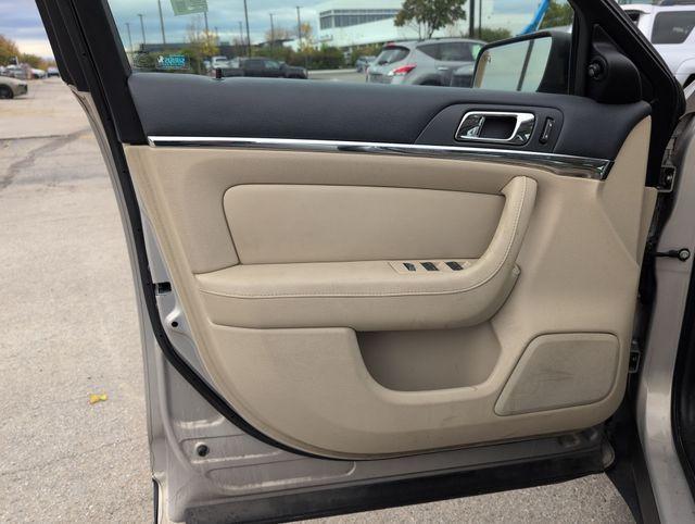 used 2009 Lincoln MKS car, priced at $3,995