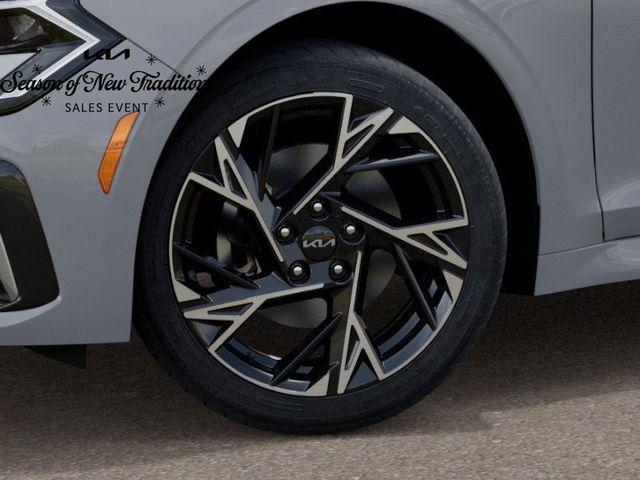 new 2026 Kia K5 car, priced at $31,176