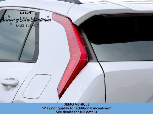 new 2025 Kia Niro car, priced at $32,674