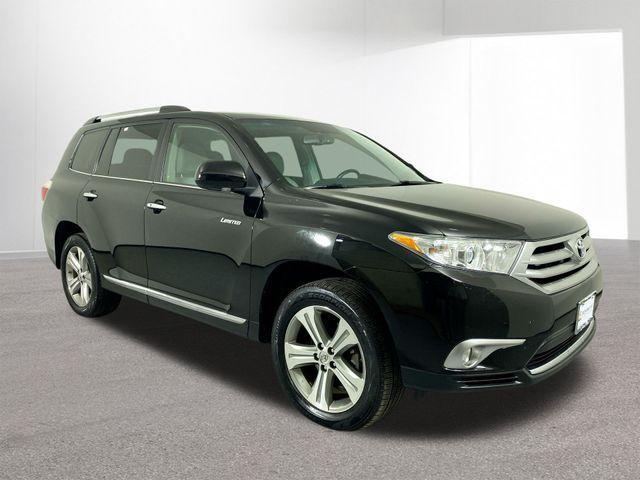used 2011 Toyota Highlander car, priced at $11,706