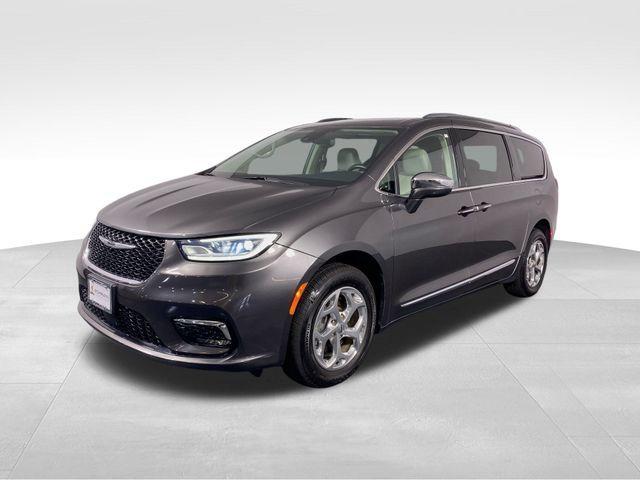 used 2021 Chrysler Pacifica car, priced at $32,900