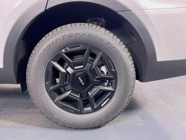 new 2024 Kia Sorento car, priced at $43,516