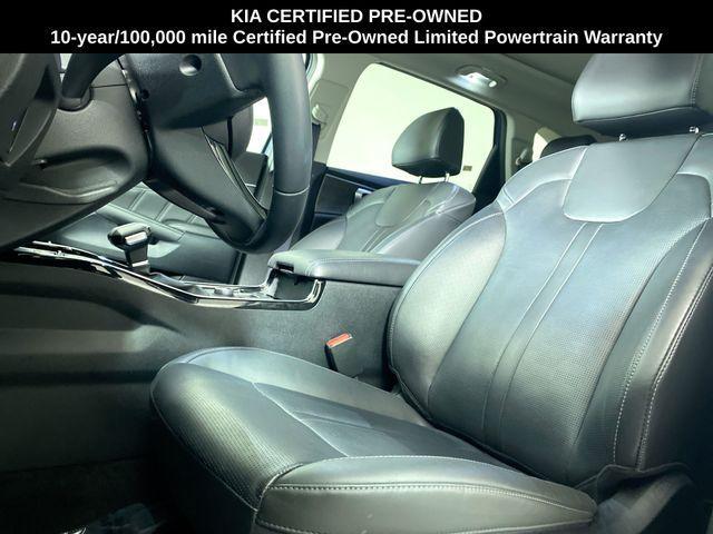 used 2024 Kia Sorento car, priced at $34,844