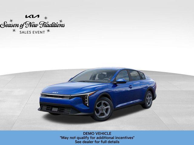 new 2025 Kia K4 car, priced at $23,440