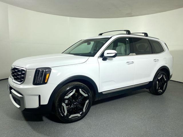 used 2024 Kia Telluride car, priced at $34,310