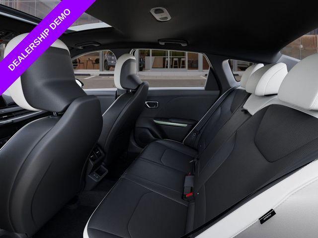 new 2025 Kia K4 car, priced at $29,566