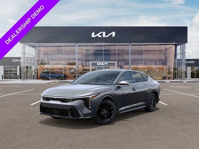 new 2025 Kia K4 car, priced at $29,566
