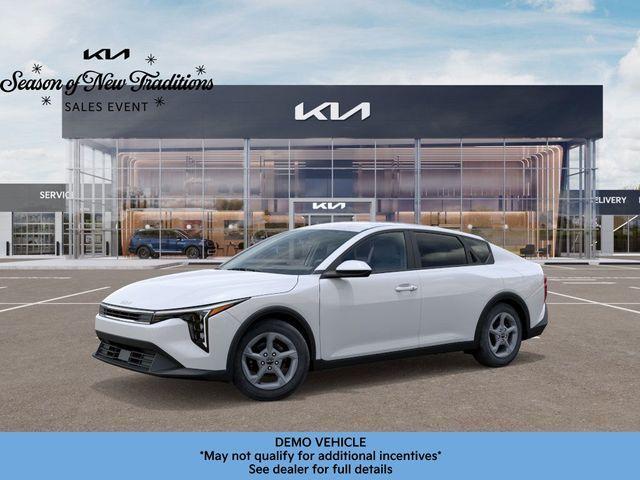 new 2025 Kia K4 car, priced at $24,226