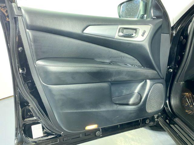 used 2020 Nissan Pathfinder car, priced at $16,999