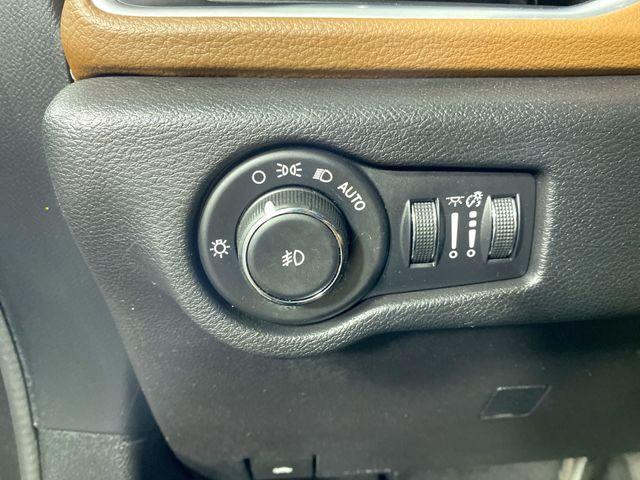 used 2018 Chrysler Pacifica car, priced at $15,423