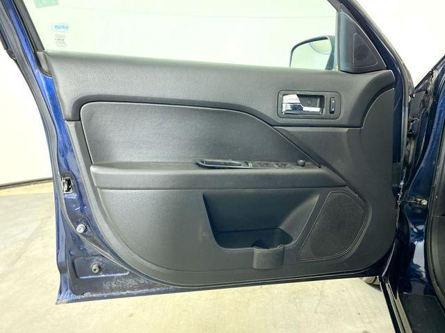 used 2009 Ford Fusion car, priced at $2,495
