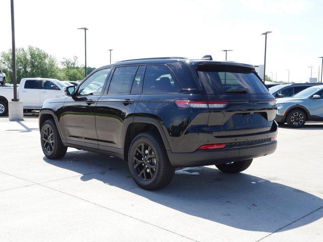 new 2024 Jeep Grand Cherokee car, priced at $41,580