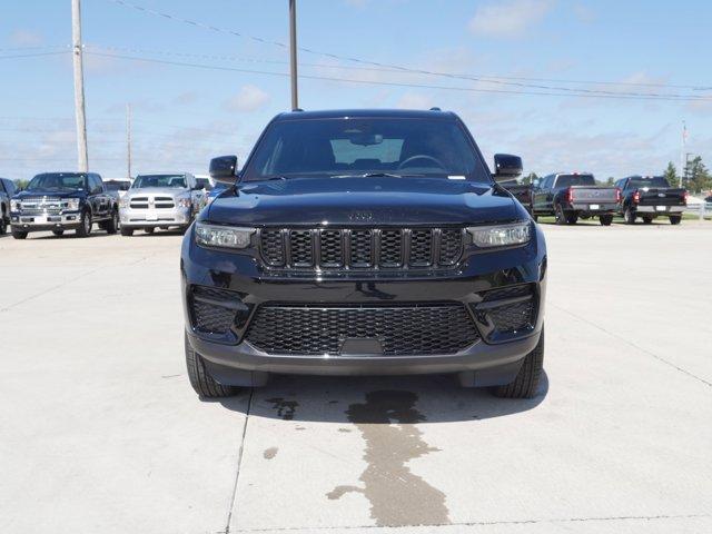 new 2024 Jeep Grand Cherokee car, priced at $41,580