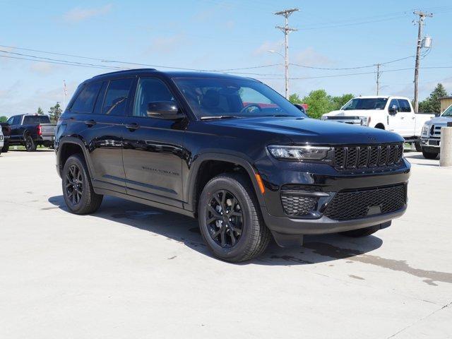 new 2024 Jeep Grand Cherokee car, priced at $41,580