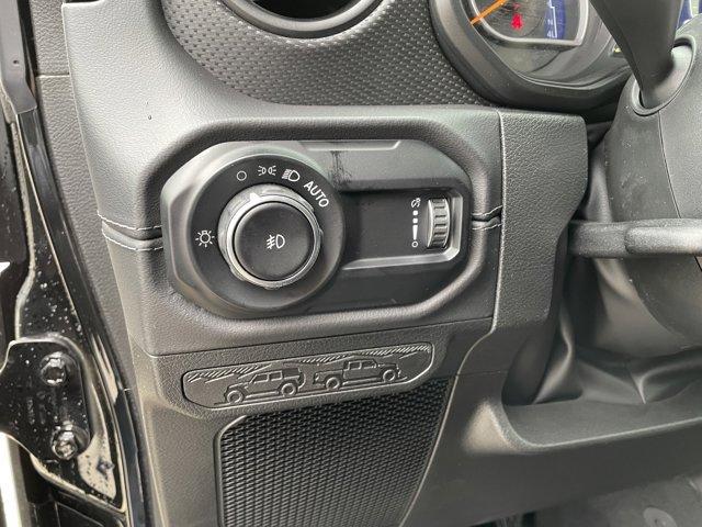 new 2025 Jeep Wrangler car, priced at $57,612