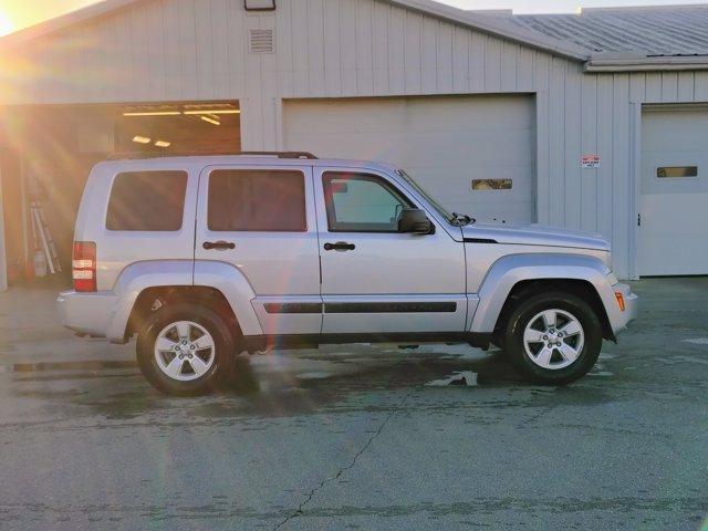 used 2010 Jeep Liberty car, priced at $7,000