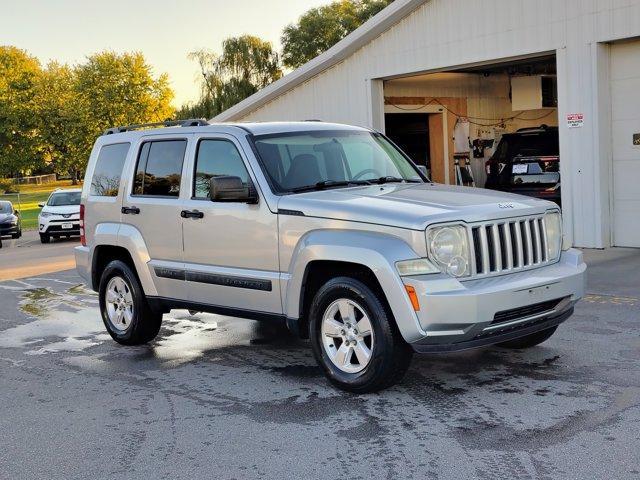 used 2010 Jeep Liberty car, priced at $7,000