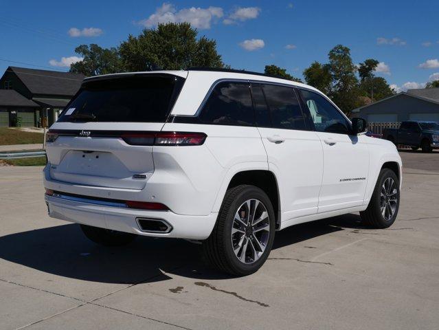 new 2025 Jeep Grand Cherokee car, priced at $52,397