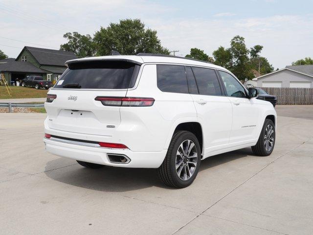 new 2024 Jeep Grand Cherokee L car, priced at $51,097