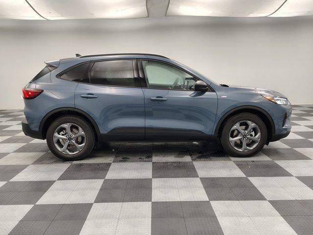 new 2025 Ford Escape car, priced at $27,645