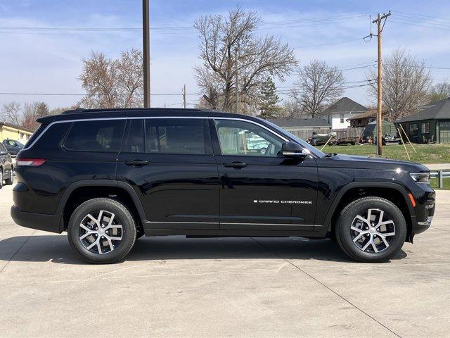 new 2025 Jeep Grand Cherokee L car, priced at $43,716