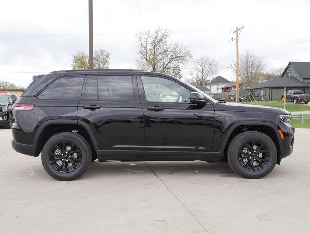 new 2025 Jeep Grand Cherokee car, priced at $41,051