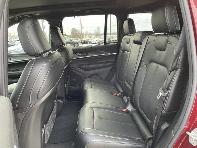 new 2025 Jeep Grand Cherokee car, priced at $48,559