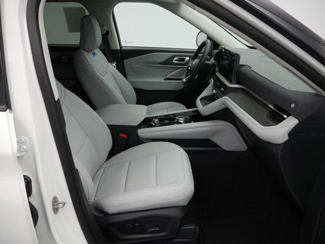 new 2025 Ford Explorer car, priced at $53,399