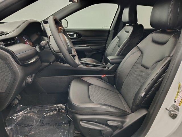 new 2025 Jeep Compass car, priced at $22,829