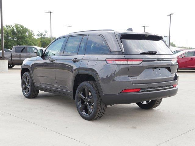 new 2025 Jeep Grand Cherokee car, priced at $50,148