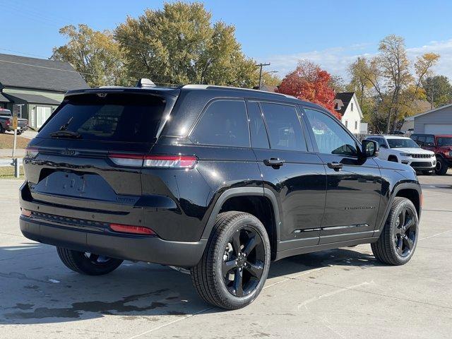 new 2025 Jeep Grand Cherokee car, priced at $48,534