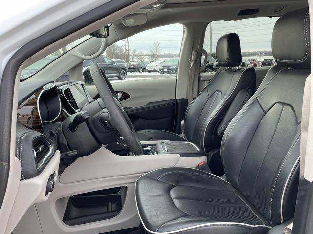 used 2023 Chrysler Pacifica car, priced at $35,588