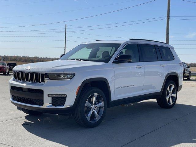 new 2025 Jeep Grand Cherokee L car, priced at $49,916