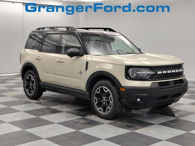 new 2025 Ford Bronco Sport car, priced at $36,556