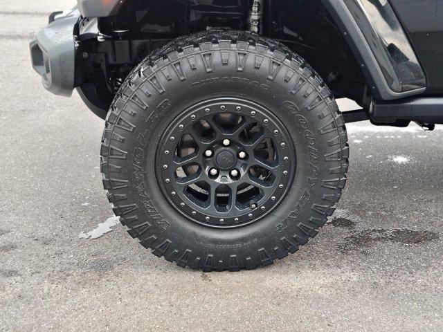 used 2018 Jeep Wrangler Unlimited car, priced at $28,788