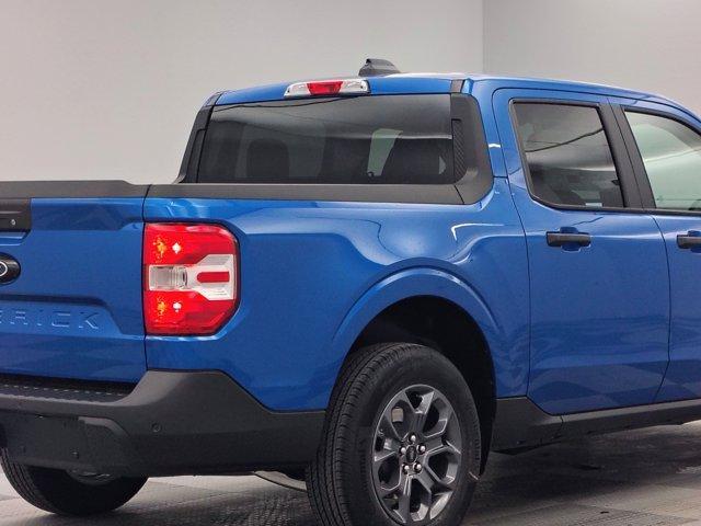new 2025 Ford Maverick car, priced at $33,321