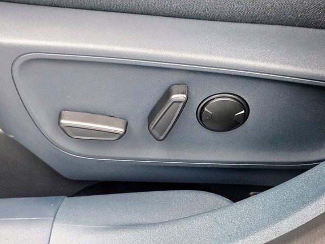 new 2025 Ford Maverick car, priced at $33,321