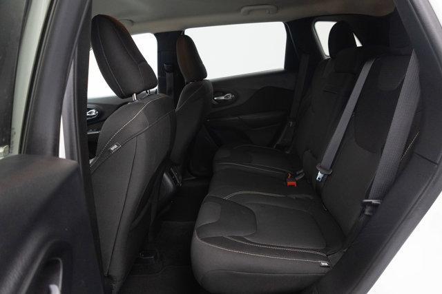 used 2015 Jeep Cherokee car, priced at $11,488