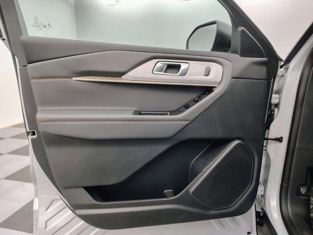 new 2025 Ford Explorer car, priced at $45,849