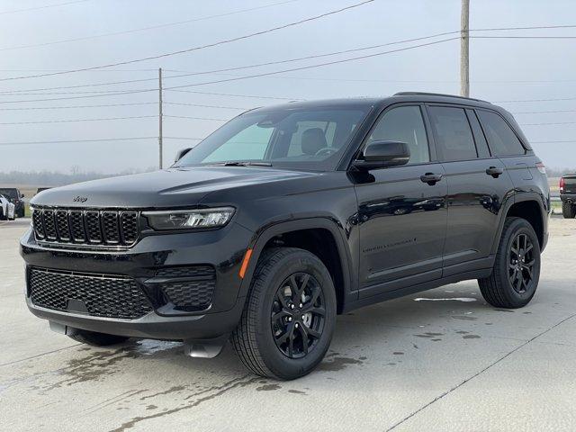 new 2025 Jeep Grand Cherokee car, priced at $40,040