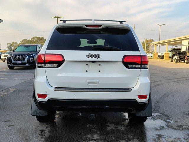 used 2016 Jeep Grand Cherokee car, priced at $12,488