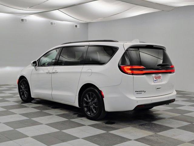 used 2021 Chrysler Pacifica car, priced at $18,988