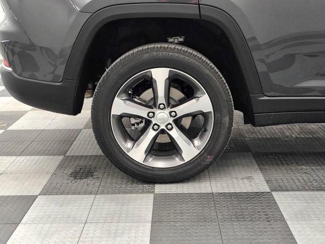 new 2025 Jeep Grand Cherokee car, priced at $48,610