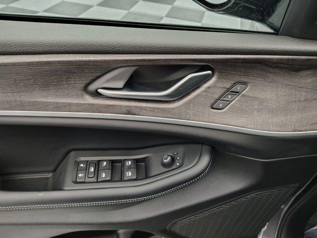 new 2025 Jeep Grand Cherokee car, priced at $48,610