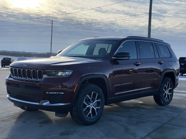 new 2025 Jeep Grand Cherokee L car, priced at $42,017