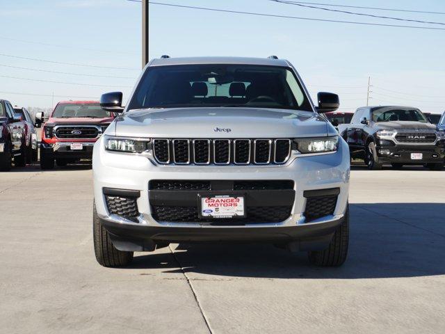 new 2024 Jeep Grand Cherokee L car, priced at $39,104