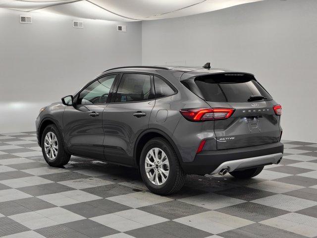 new 2025 Ford Escape car, priced at $25,634