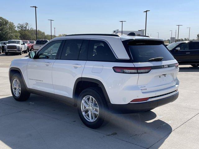 new 2025 Jeep Grand Cherokee car, priced at $37,550