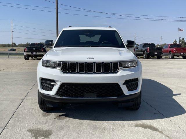 new 2025 Jeep Grand Cherokee car, priced at $37,550