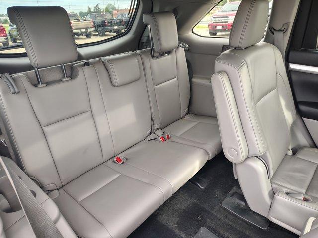 used 2016 Toyota Highlander car, priced at $20,588